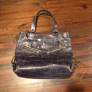 Dooney/Bourke